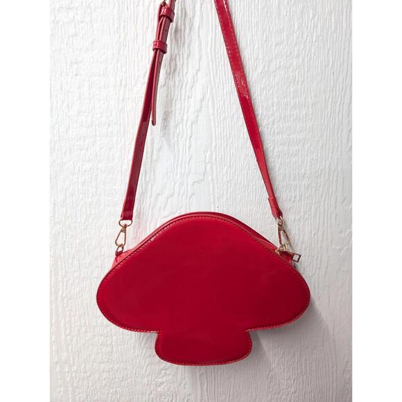 Novelty Mushroom Toadstool Purse Crossbody Bag Red Faux Leather Gift - Picture 4 of 6